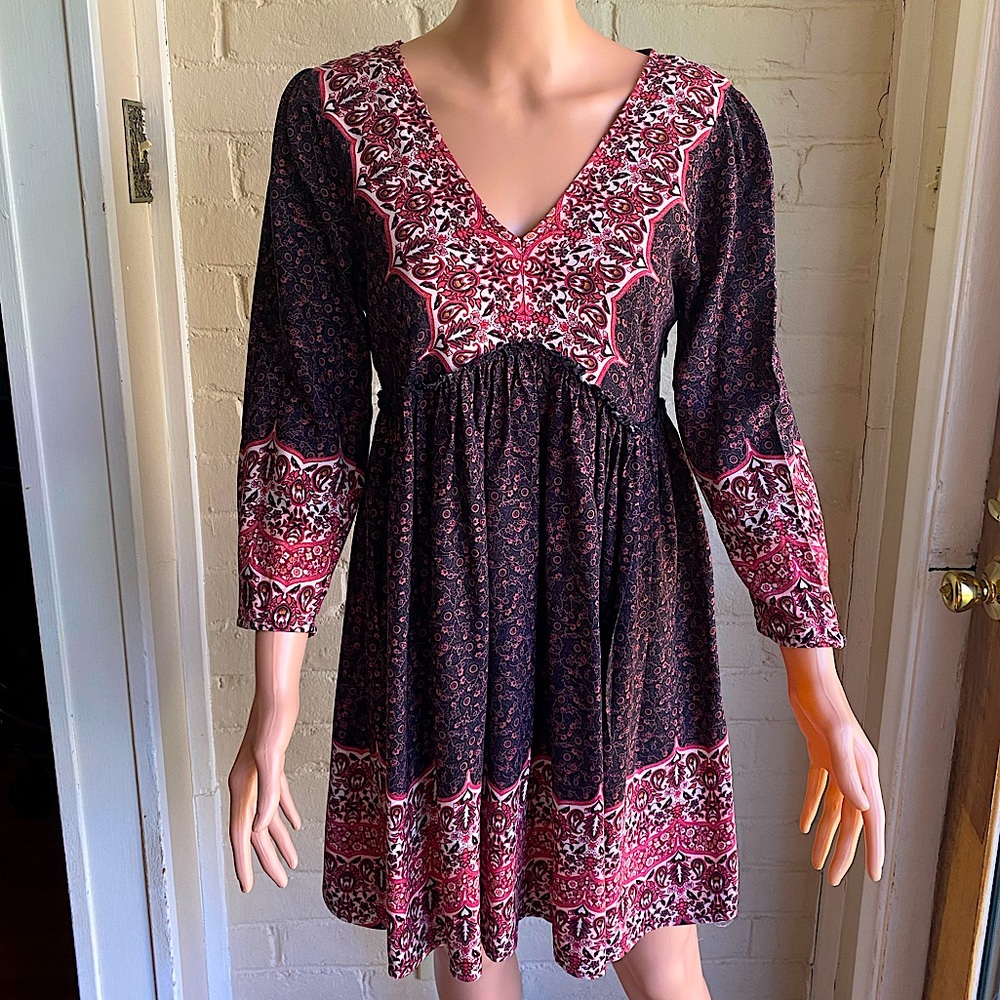 Altar’d State black red pink cream boho flowy paisley pattern dress size xs